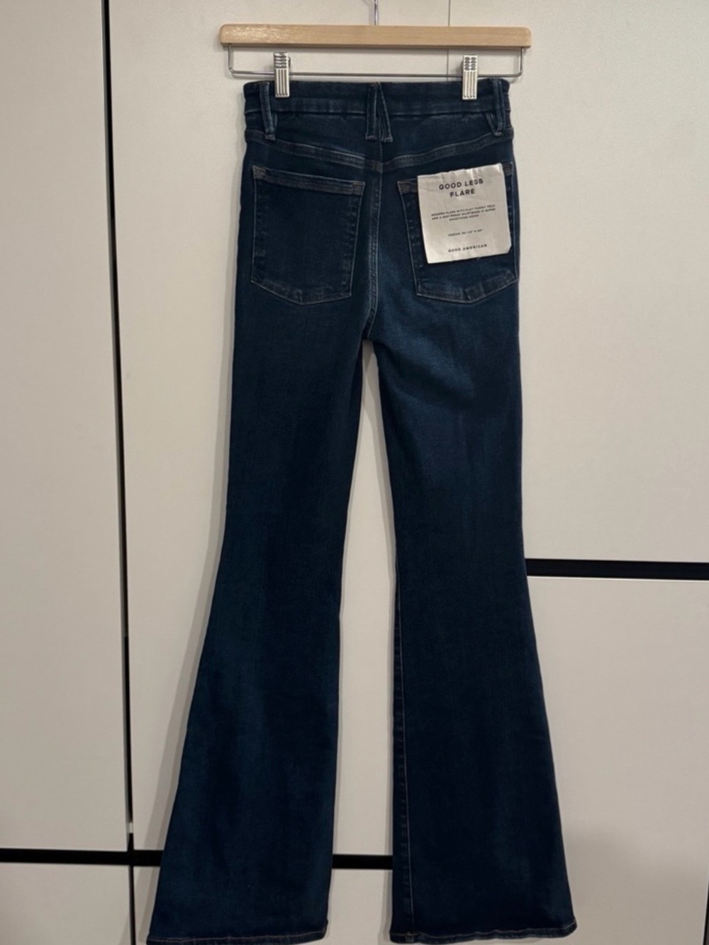 Good American / Good Legs Flare Jeans Size 1